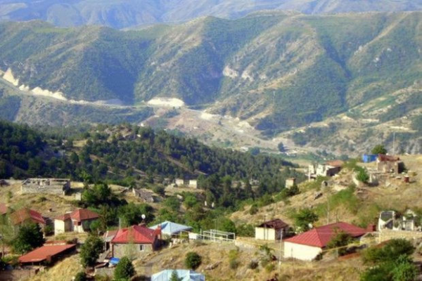 Otuz ildən sonra Laçında azan oxunub